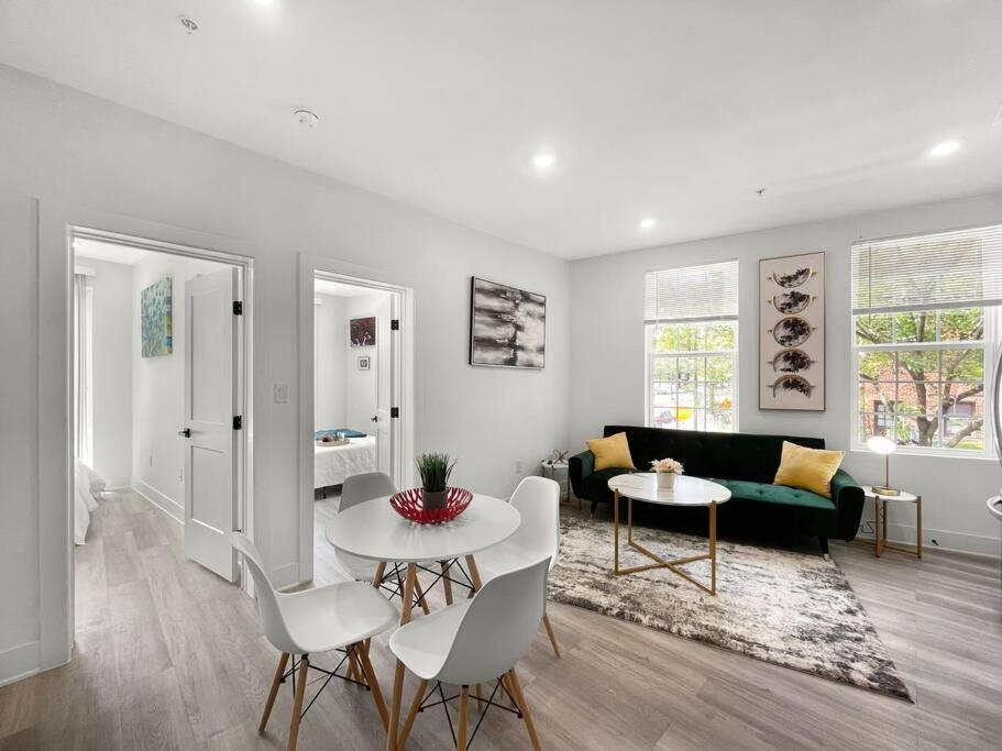 Classy Capitol Hill Apt, Steps From Dc Attraction Washington Exteriör bild